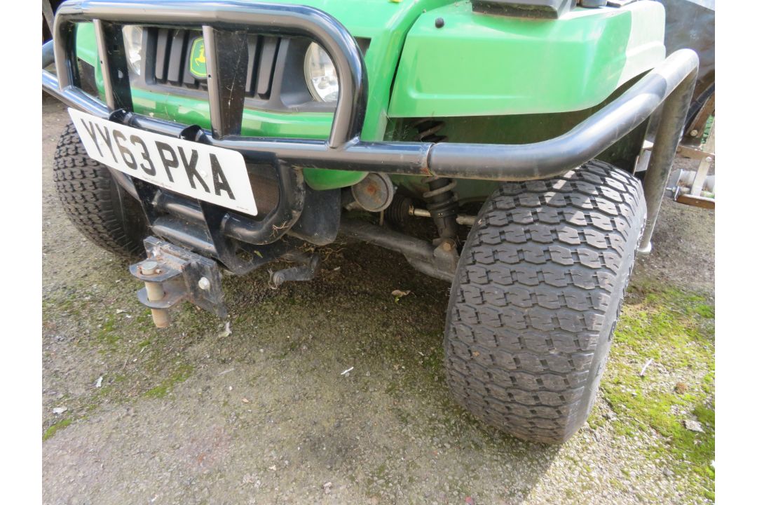 2014 John Deere Six Wheel (4X2) Gator with Cab and White Lining Equipment YY63 PKA. - Image 6 of 10