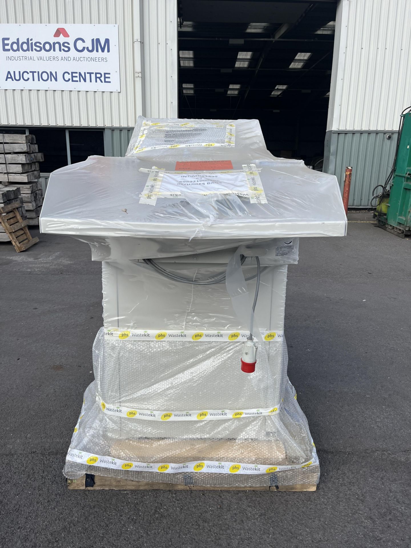 INTIMUS 1495 SHREDDER