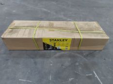 STANLEY aluminium handtruck with stair skips and folding footplate max capacity 200kg (boxed)