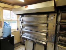 Easibake 4-deck bread oven (Full Dismantling required for removal)