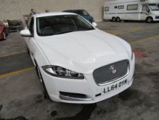 JAGUAR XF Premium Luxury V6 D Auto Hatchback; VRM: LL64OYM; Date or Registration: 13 November