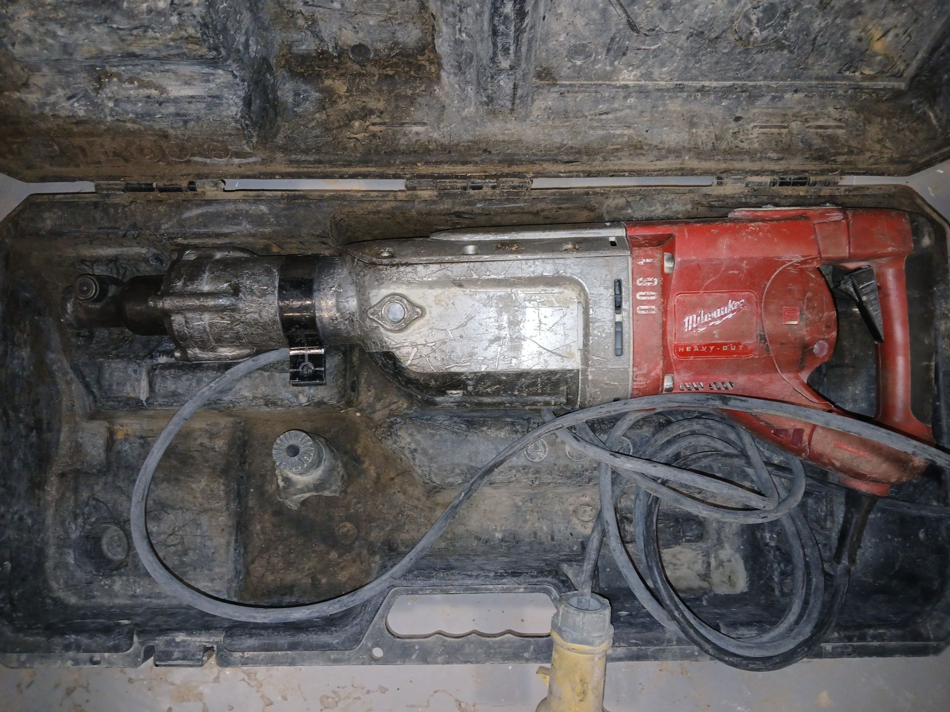 Milwaukee K900h electric breaker - Image 2 of 2