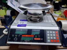 Berkel 681 MKII digital scales 100g – 15kg
