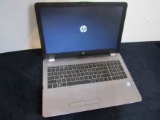 HP 250 G6 Intel core i7-7500U, 8GB Ram, SanDisk SD9N8W 256GB Drive, Windows 10 Laptop with charger
