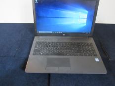 HP 250 G7 Laptop Intel core i5-8265U, 8GB Ram, WDC PC SN520 256GB, Windows 10, no charger