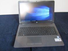HP 250 G7 Laptop Intel core i5-8265U, 8GB Ram, WDC PC SN520 256GB, Windows 10, no charger