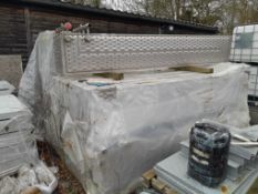 8 Energy Blade, 4x Heat exchanger plates, 3000mm x 500mm