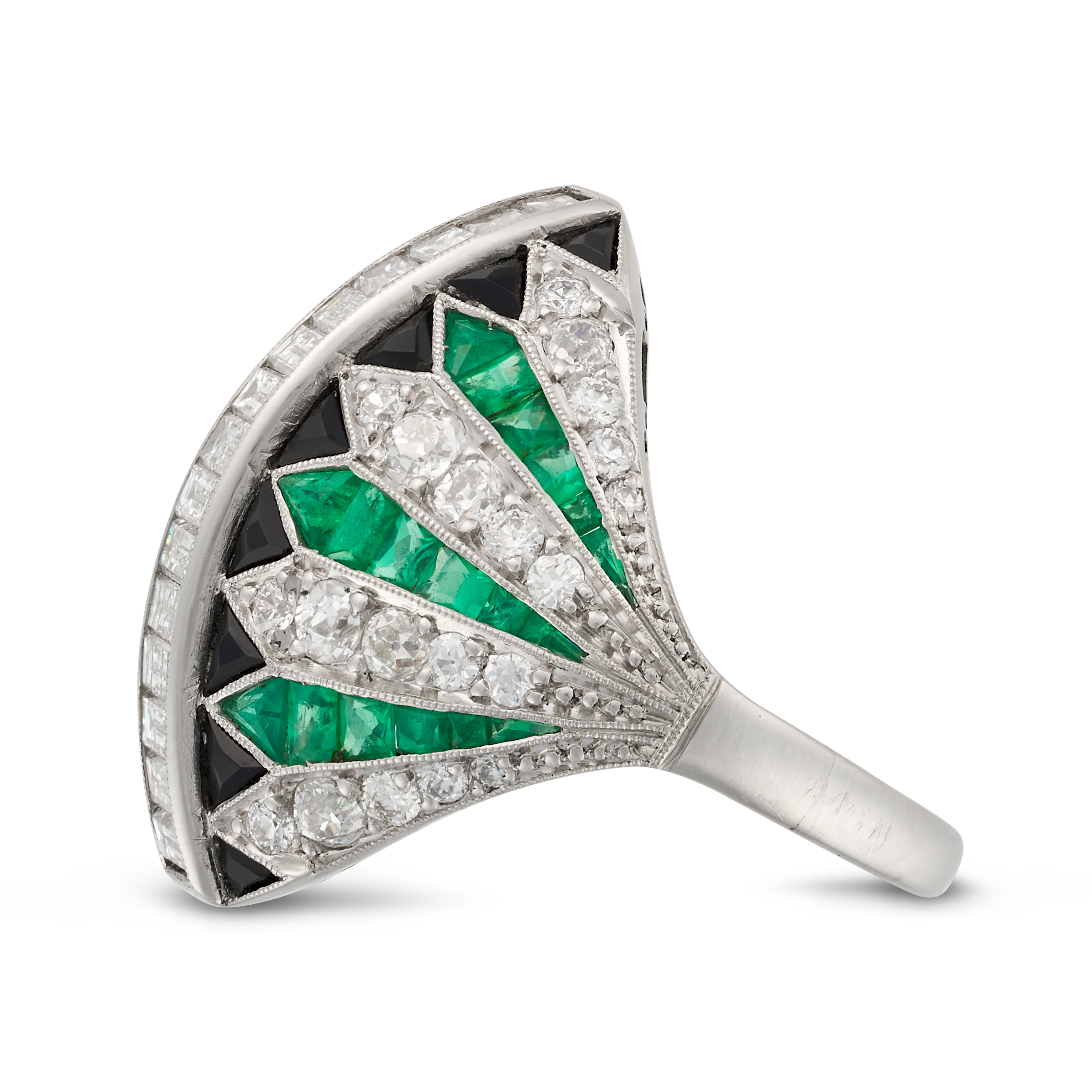 A FINE ART DECO DIAMOND, EMERALD AND ONYX DRESS RING of bombe design, set with a row of baguette ... - Image 3 of 3