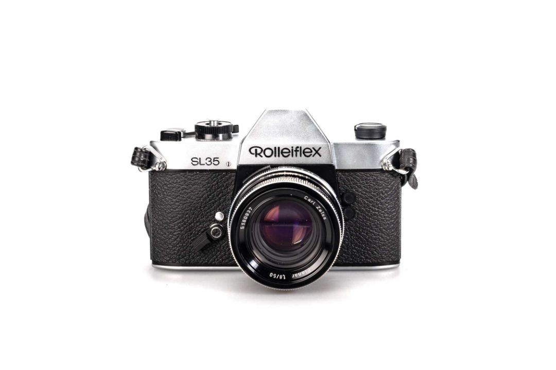 A ROLLEIFLEX SL35 SLR CAMERA - Image 2 of 5