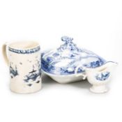 AN 18TH CENTURY LIVERPOOL (PENNINGTON) BLUE AND WHITE SAUCE BOAT