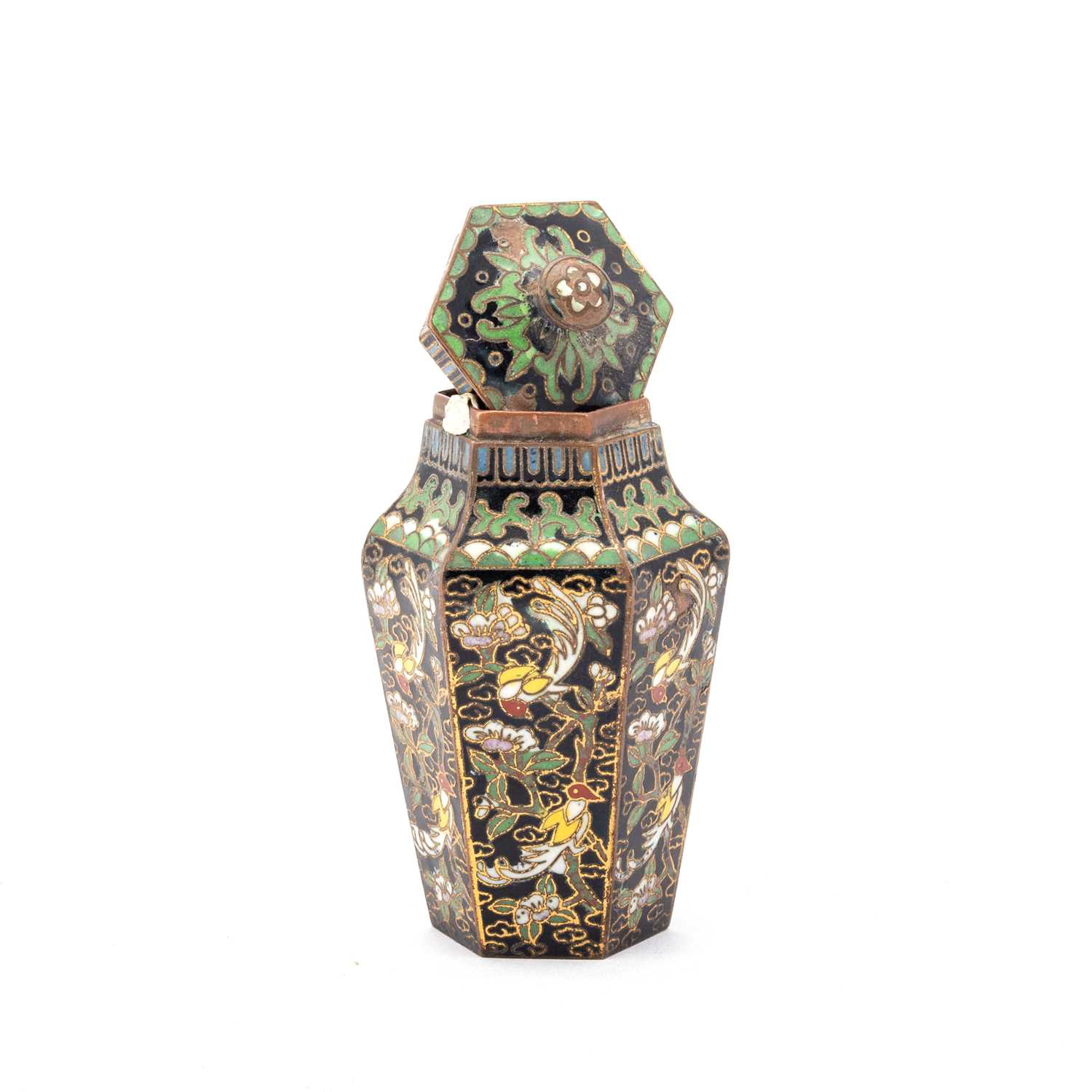 A CHINESE CLOISONNÉ ENAMEL MINIATURE VASE AND COVER, LATE 19TH/ EARLY 20TH CENTURY - Image 2 of 2