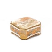 A JAPANESE SATSUMA BOX AND COVER BY SENZAN, MEIJI PERIOD