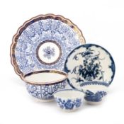 A GROUP OF WORCESTER PORCELAIN