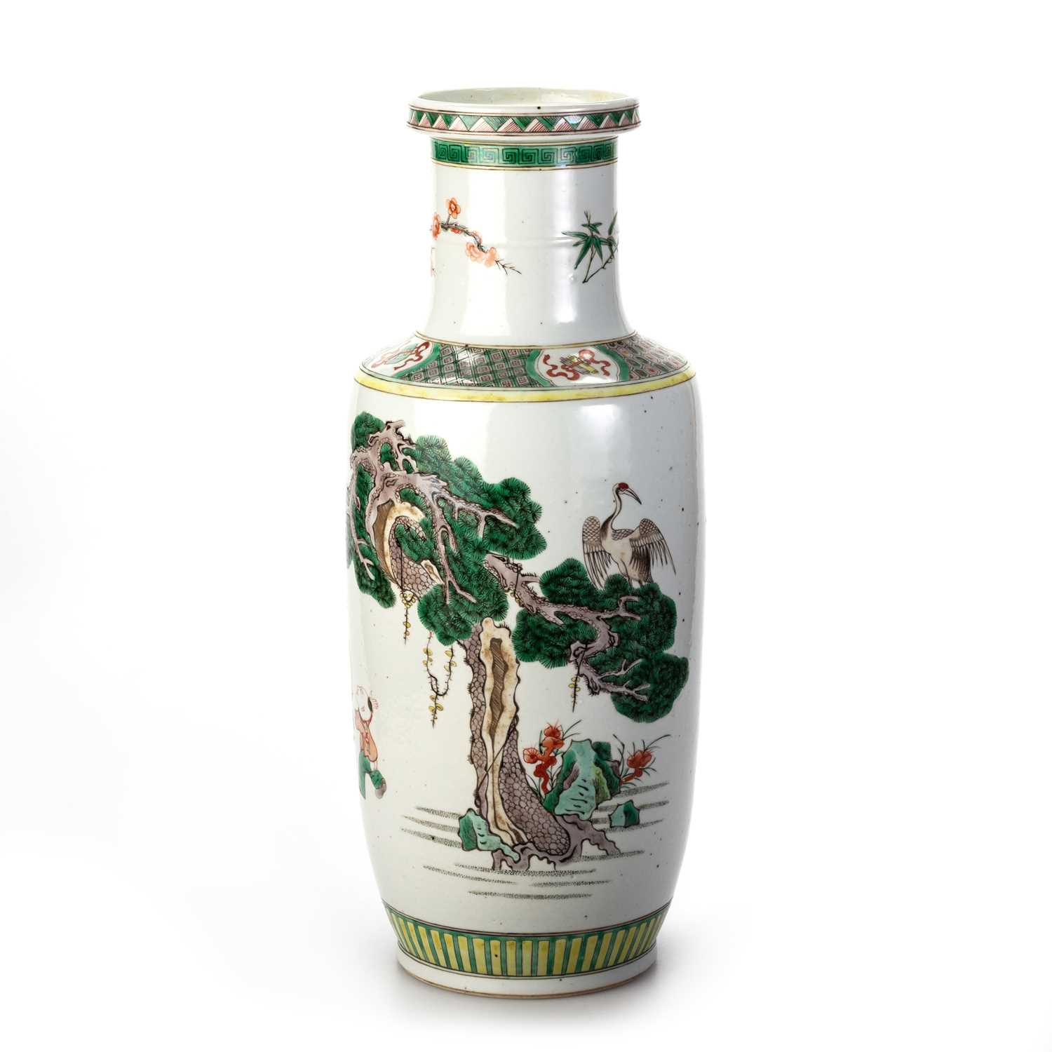 A CHINESE FAMILLE VERTE ROULEAU VASE - Image 2 of 9