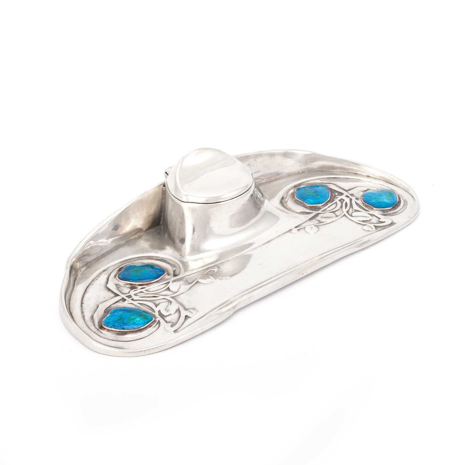 ARCHIBALD KNOX (1864-1933) FOR LIBERTY & CO, A TUDRIC PEWTER AND ENAMEL INKWELL