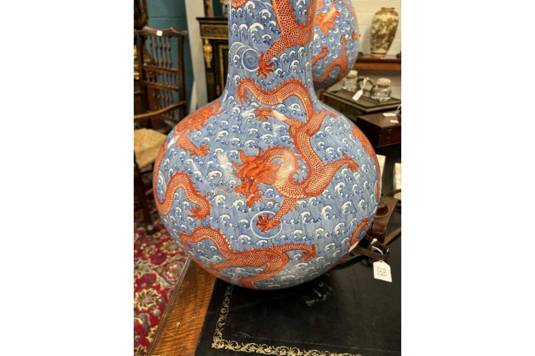 A LARGE PAIR OF CHINESE UNDERGLAZE BLUE AND IRON-RED DRAGON VASES, TIANQIUPING - Image 5 of 8