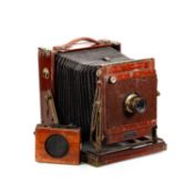 A THORNTON-PICKARD ROYAL RUBY TRIPLE EXTENSION FIELD CAMERA