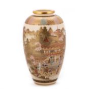 A LARGE JAPANESE SATSUMA VASE, BY SHOZAN, MEIJI PERIOD (1868-1912)