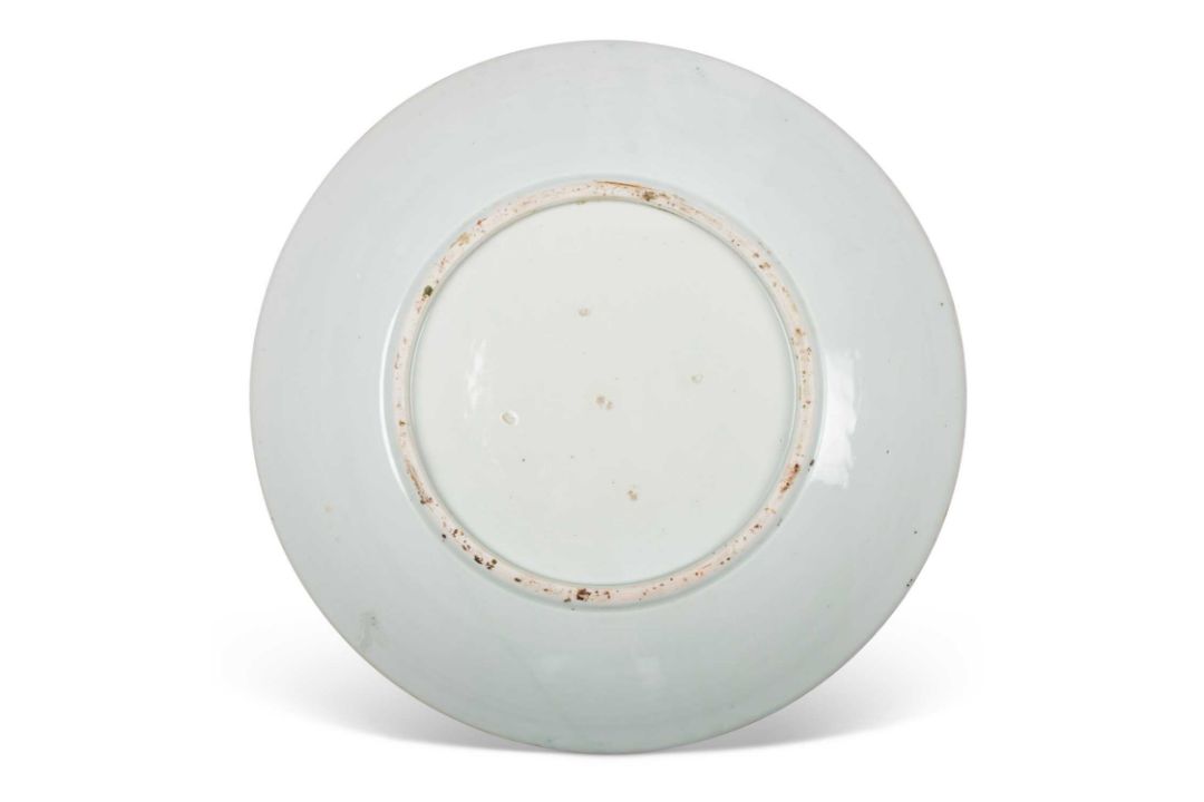 A LARGE JAPANESE IMARI CHARGER, 19TH CENTURY - Image 2 of 2