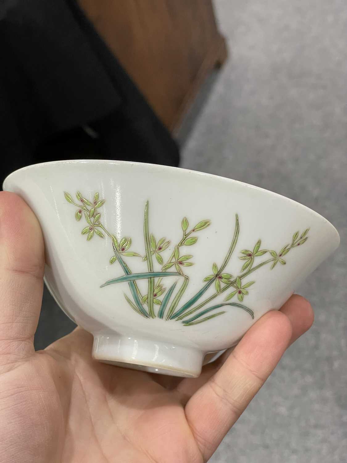 A CHINESE BOWL - Image 4 of 7