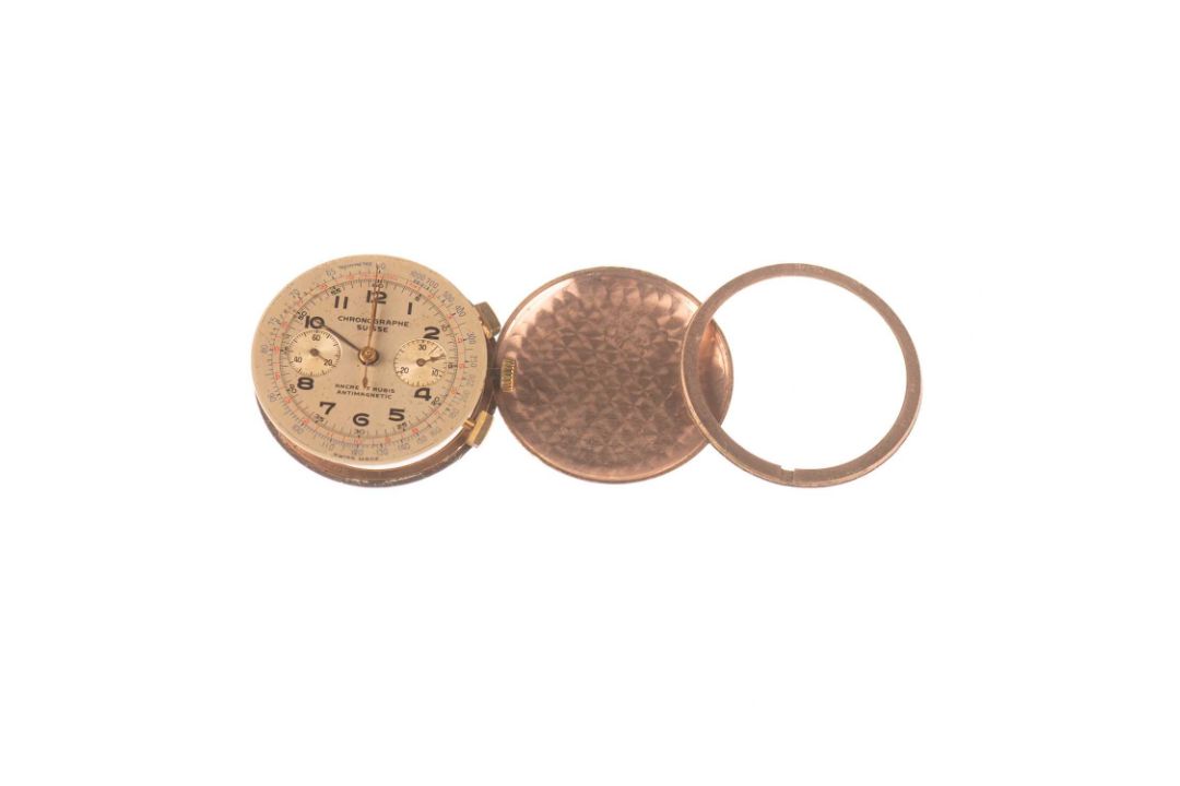 A CHRONOGRAPH SUISSE MOVEMENT AND DIAL - Image 1 of 2