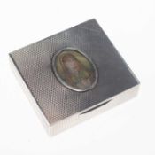 AN EARLY 20TH CENTURY SILVER BOX WITH AN INDIAN MINIATURE OF A LADY