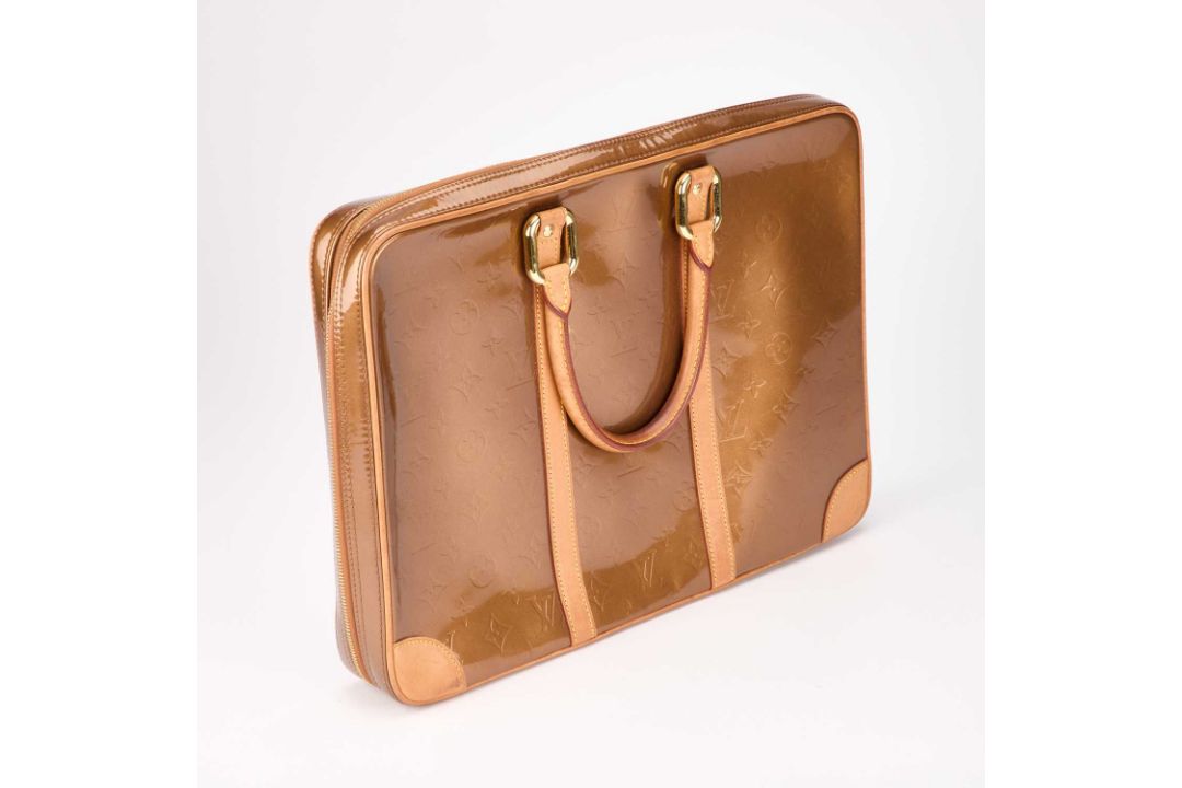 A LOUIS VUITTON BRONZE MONOGRAM VERNIS VANDAM BRIEFCASE - Image 4 of 5