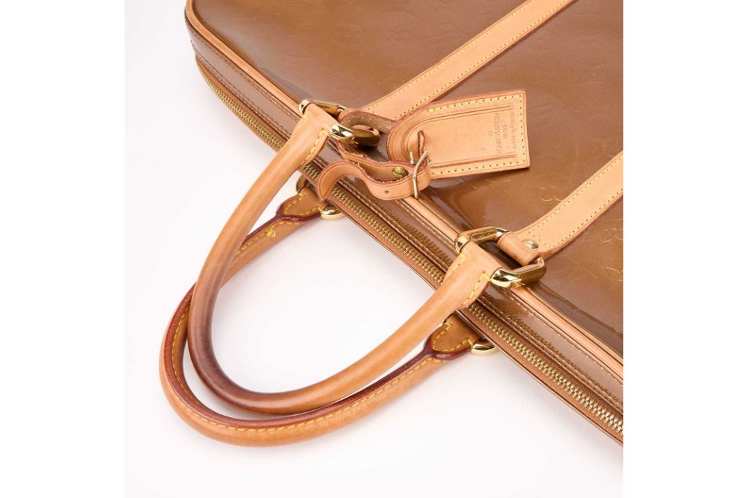 A LOUIS VUITTON BRONZE MONOGRAM VERNIS VANDAM BRIEFCASE - Image 2 of 5