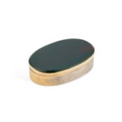 AN EDWARDIAN SCOTTISH SILVER-GILT AND BLOODSTONE SNUFF BOX