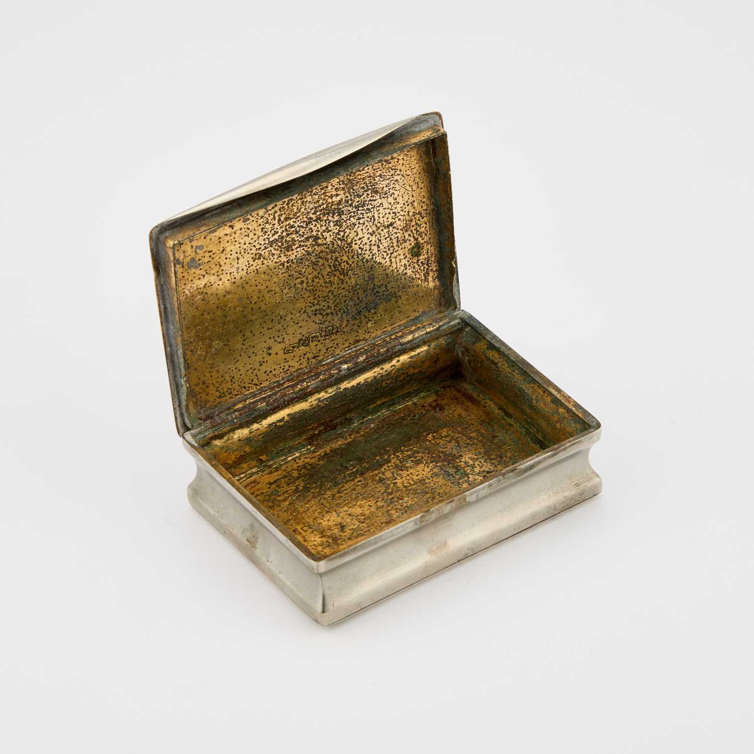 A 19TH CENTURY SILVER-PLATED SNUFF BOX - Image 2 of 4