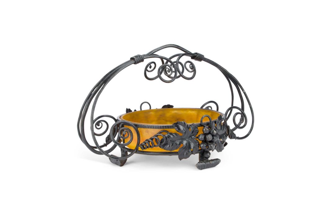 A MULLER FRÈRES GLASS BOWL IN AN IRONWORK STAND - Image 1 of 3