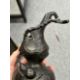 A JAPANESE BRONZE IKEBANA VASE - Image 3 of 10