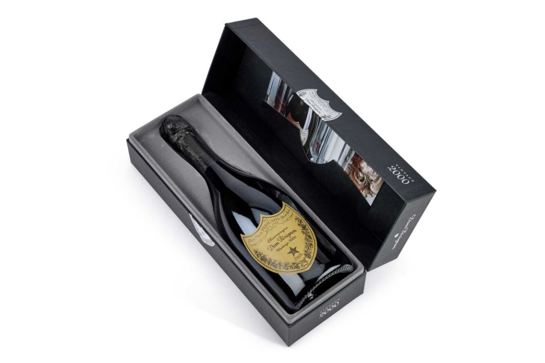 A 750ML BOTTLE OF DOM PERIGNON CHAMPAGNE - Image 1 of 3