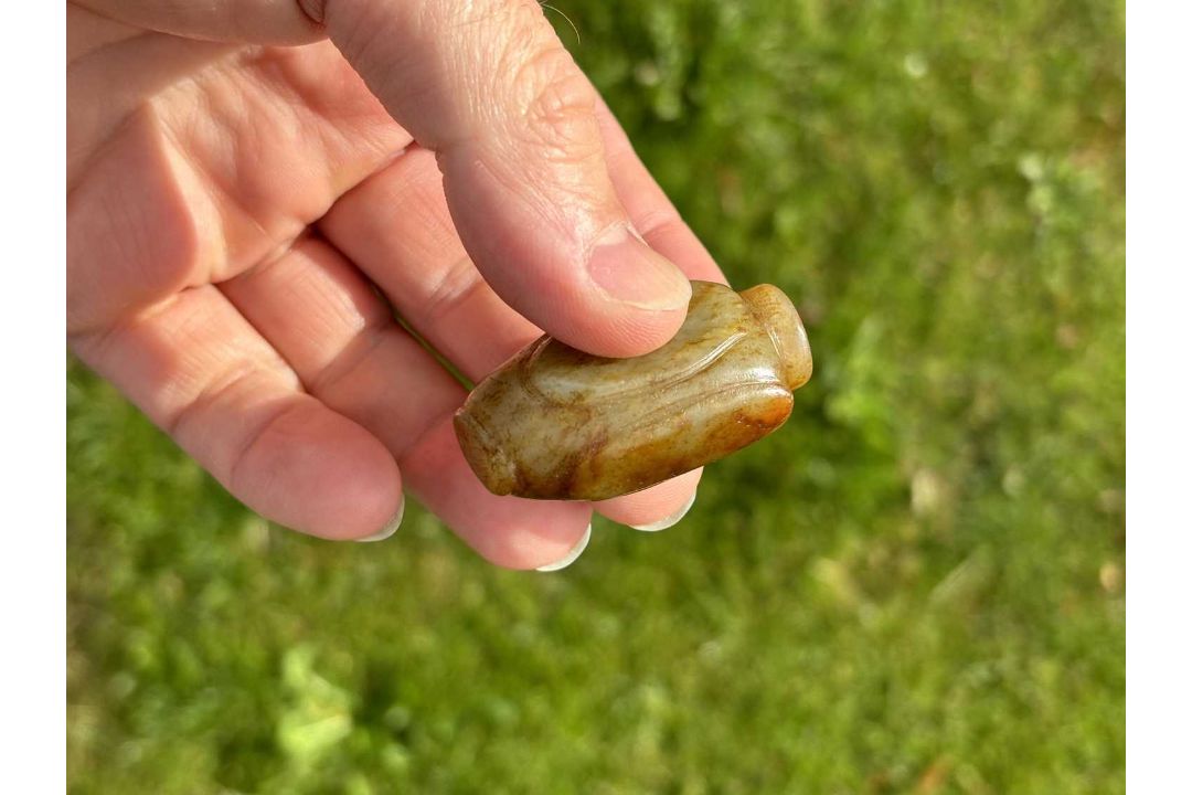 THREE PIECES OF CHINESE JADE - Image 11 of 11