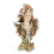 A LARGE ROYAL DUX BUST OF A LADY, EARLY 20TH CENTURY