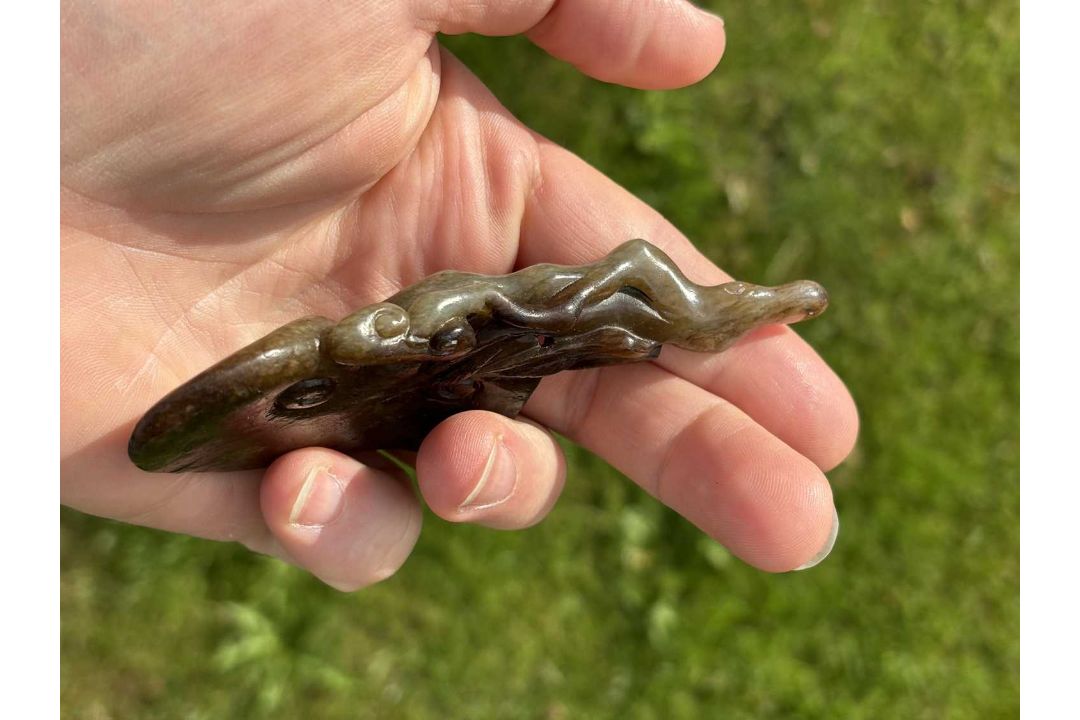 THREE PIECES OF CHINESE JADE - Image 3 of 11