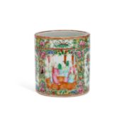A CHINESE FAMILLE ROSE BRUSH POT, 19TH CENTURY