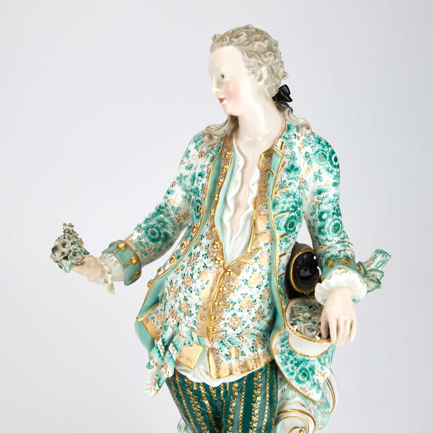 A LARGE PAIR OF MEISSEN FIGURES - Image 5 of 5
