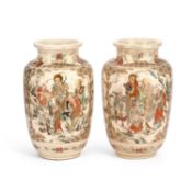 A LARGE PAIR OF JAPANESE SATSUMA VASES, EARLY 20TH CENTURY