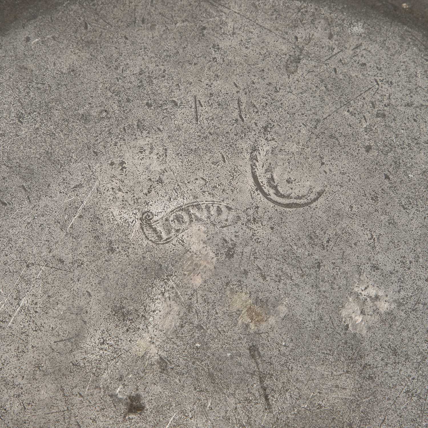 THREE ENGLISH PEWTER CHARGERS, CIRCA 1700 - Image 5 of 5