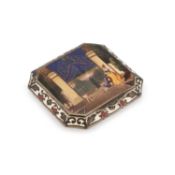 AN EARLY 20TH CENTURY AUSTRIAN SILVER AND ENAMEL POWDER COMPACT