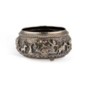 A 20TH CENTURY BURMESE SILVER BOWL