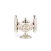 AN EARLY 20TH CENTURY JAPANESE SILVER TABLE LIGHTER