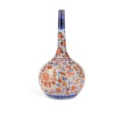 A 19TH CENTURY JAPANESE IMARI BOTTLE VASE
