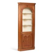 A 19TH CENTURY PINE FLOOR-STANDING CORNER CABINET