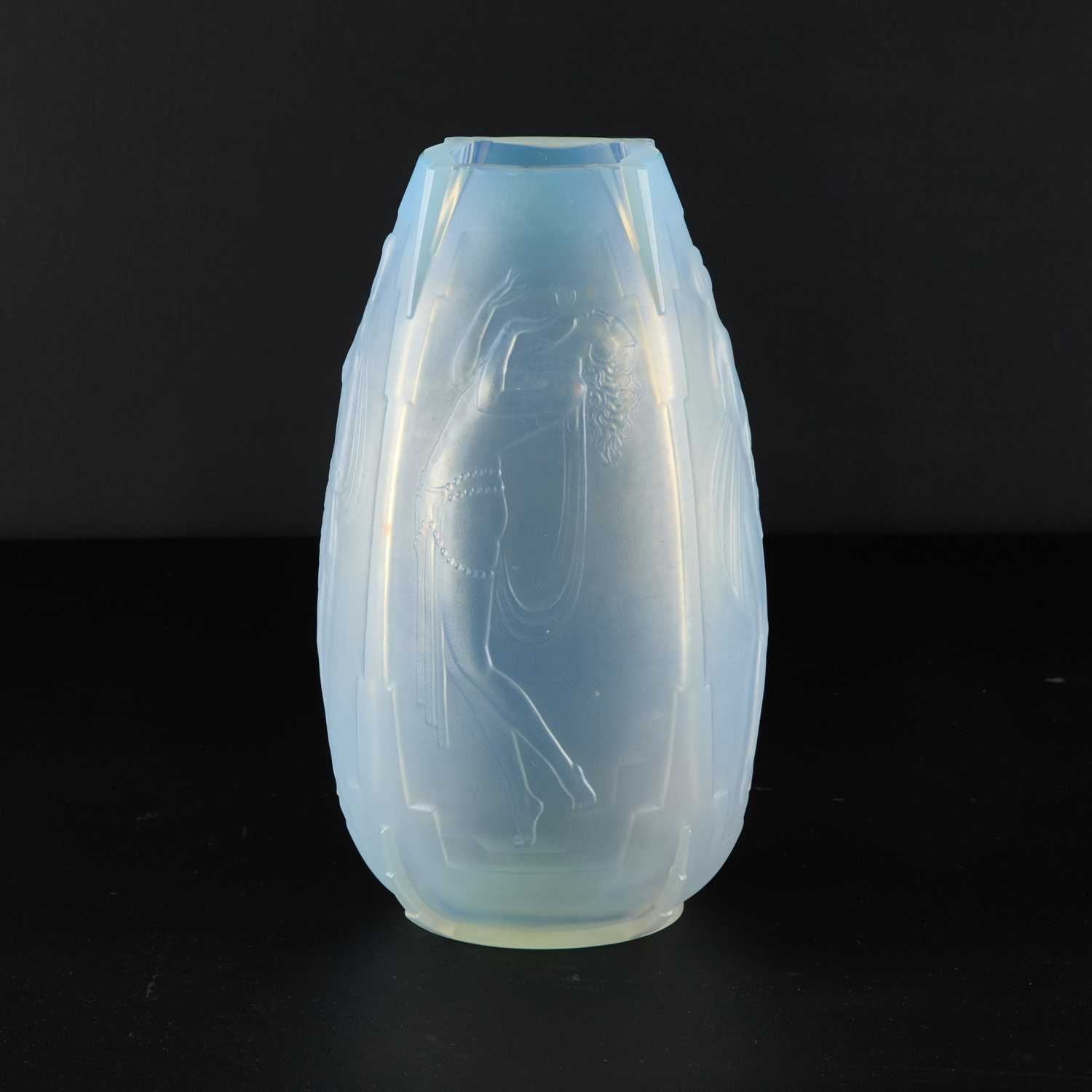 A SABINO OPALESCENT GLASS VASE - Image 5 of 6