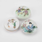 THREE CHINESE FAMILLE ROSE BOXES AND COVERS