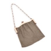 A GEORGE V SILVER MESH PURSE