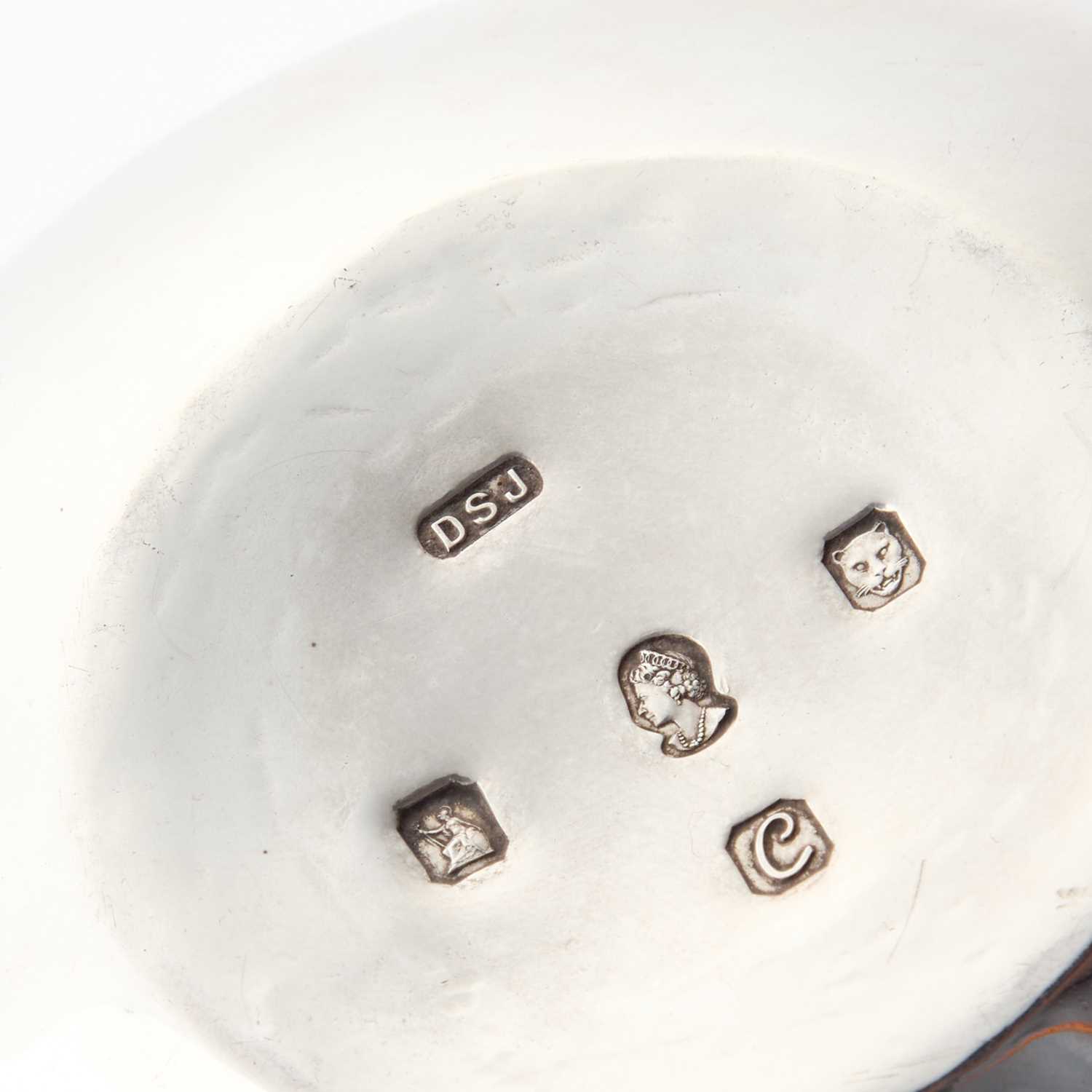 A ROYAL COMMEMORATIVE JEWELLED SILVER BOX - Image 4 of 4
