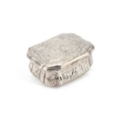 AN 18TH CENTURY FRENCH SILVER TABLE SNUFF BOX